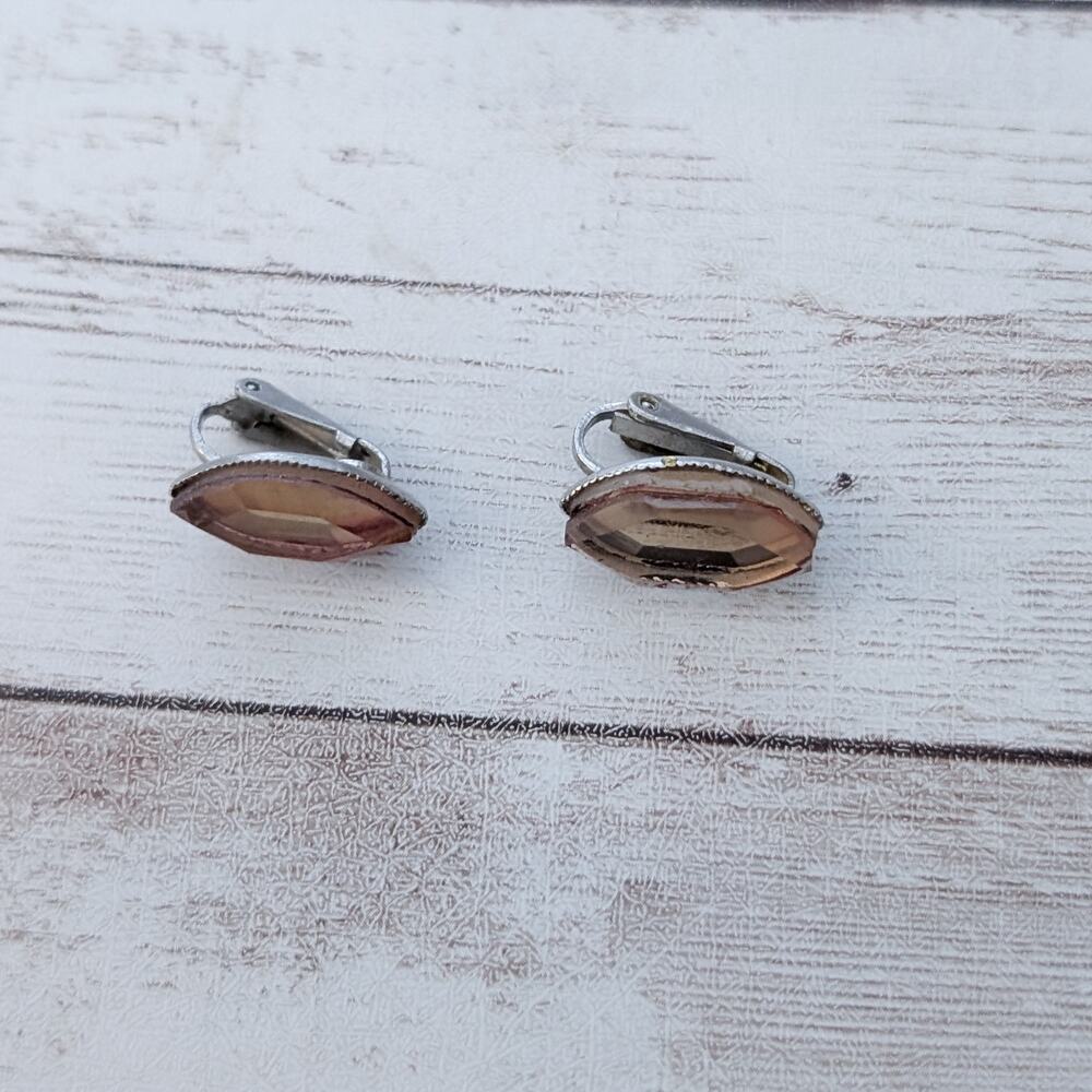 Vintage Clip On Earrings Unusual - Clip Repair Needed